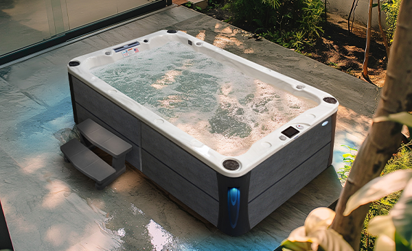 Deck Series Trenton hot tubs for sale